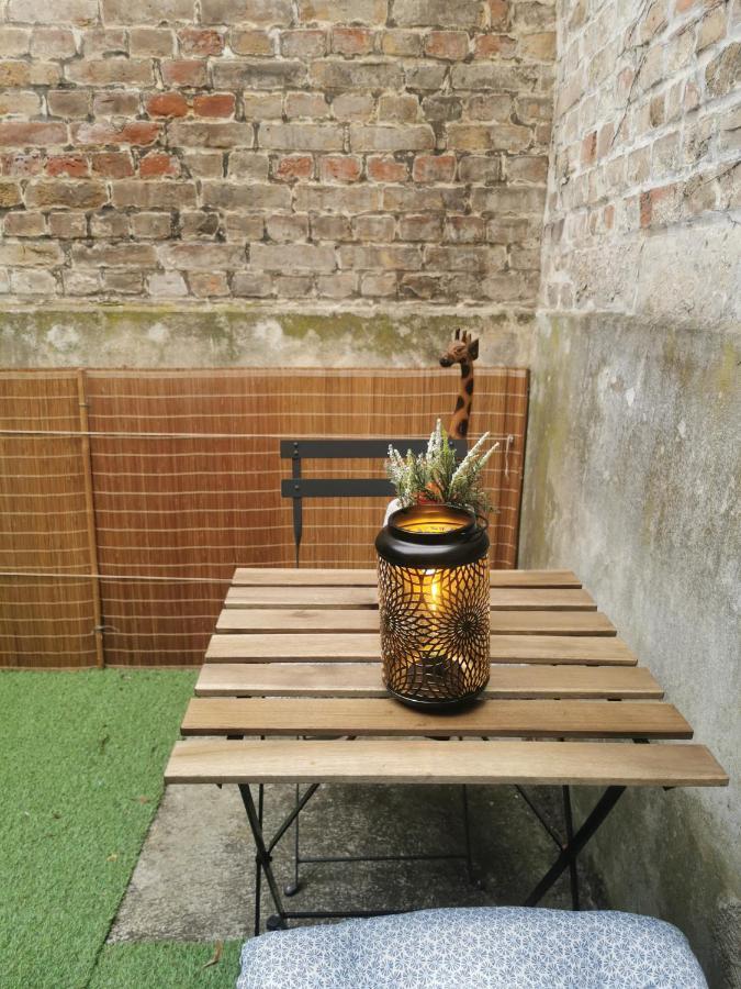 Appartement Cozy En Plein Centre Ville Amiens Exteriör bild