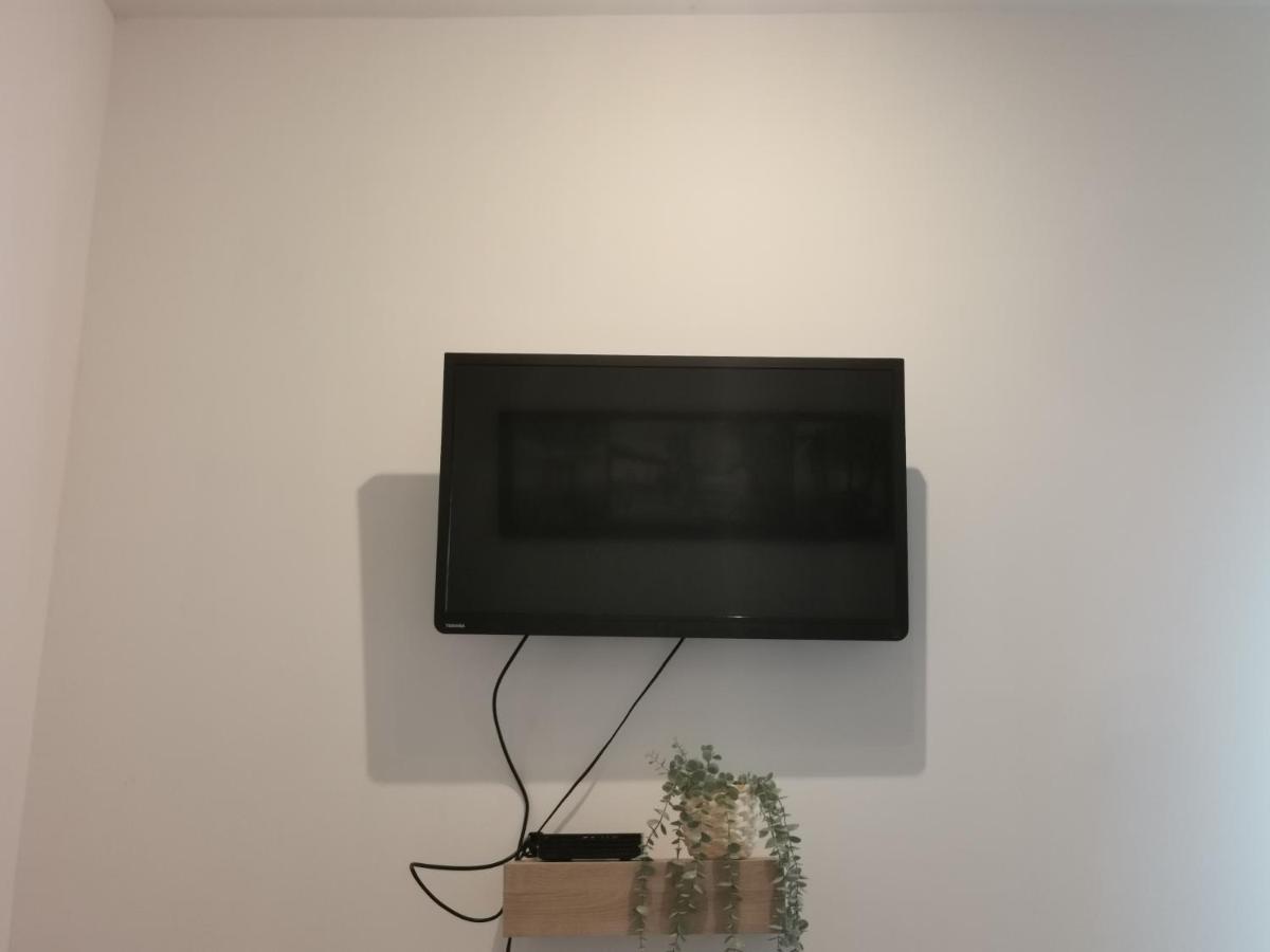 Appartement Cozy En Plein Centre Ville Amiens Exteriör bild